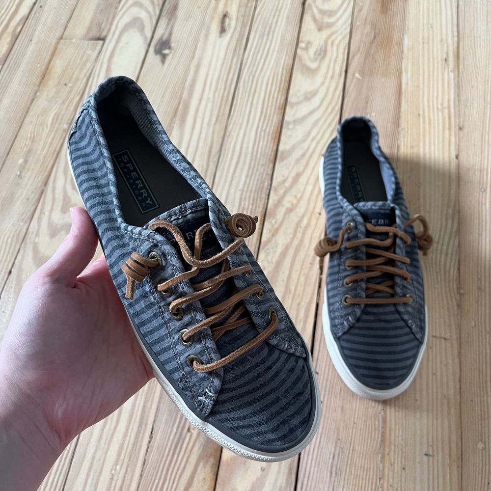 Sperry Top-Sider Crest Vibe Sneakers Womens 7.5 Grey Striped Canvas Low Top Shoe